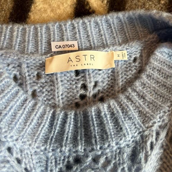 ASTR the Label sweater, size M - Picture 5 of 6